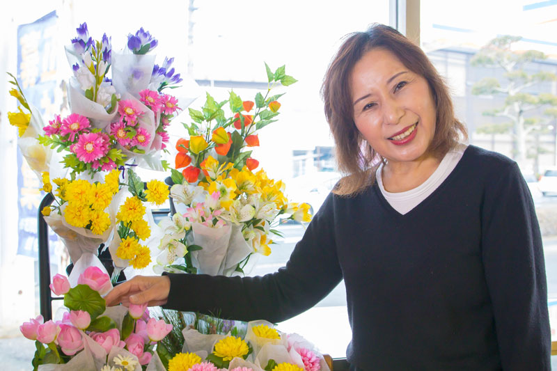 岸佛光堂津山店内観