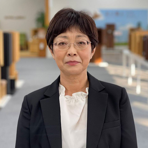 岸佛光堂 New style仏壇 岡山西店 小島さん